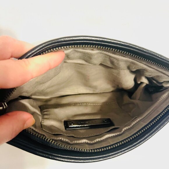 Banana Republic Black Soft Cow Leather Clutch/Wristlet Purse-Roomy-Zip Up-Prom - Picture 10 of 13